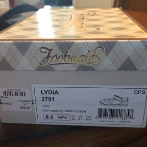 Footmates Navy shoes kids (9.5) Brand New